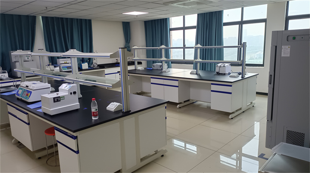 河南實(shí)驗(yàn)臺(tái)